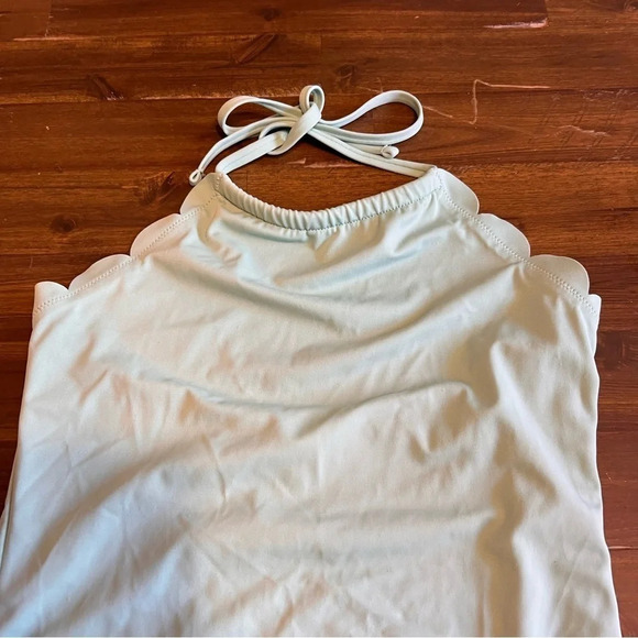 Vanilla/Beach Mint Scalloped One Piece Bikini Swimsuit Halter Size XL - Picture 8 of 10